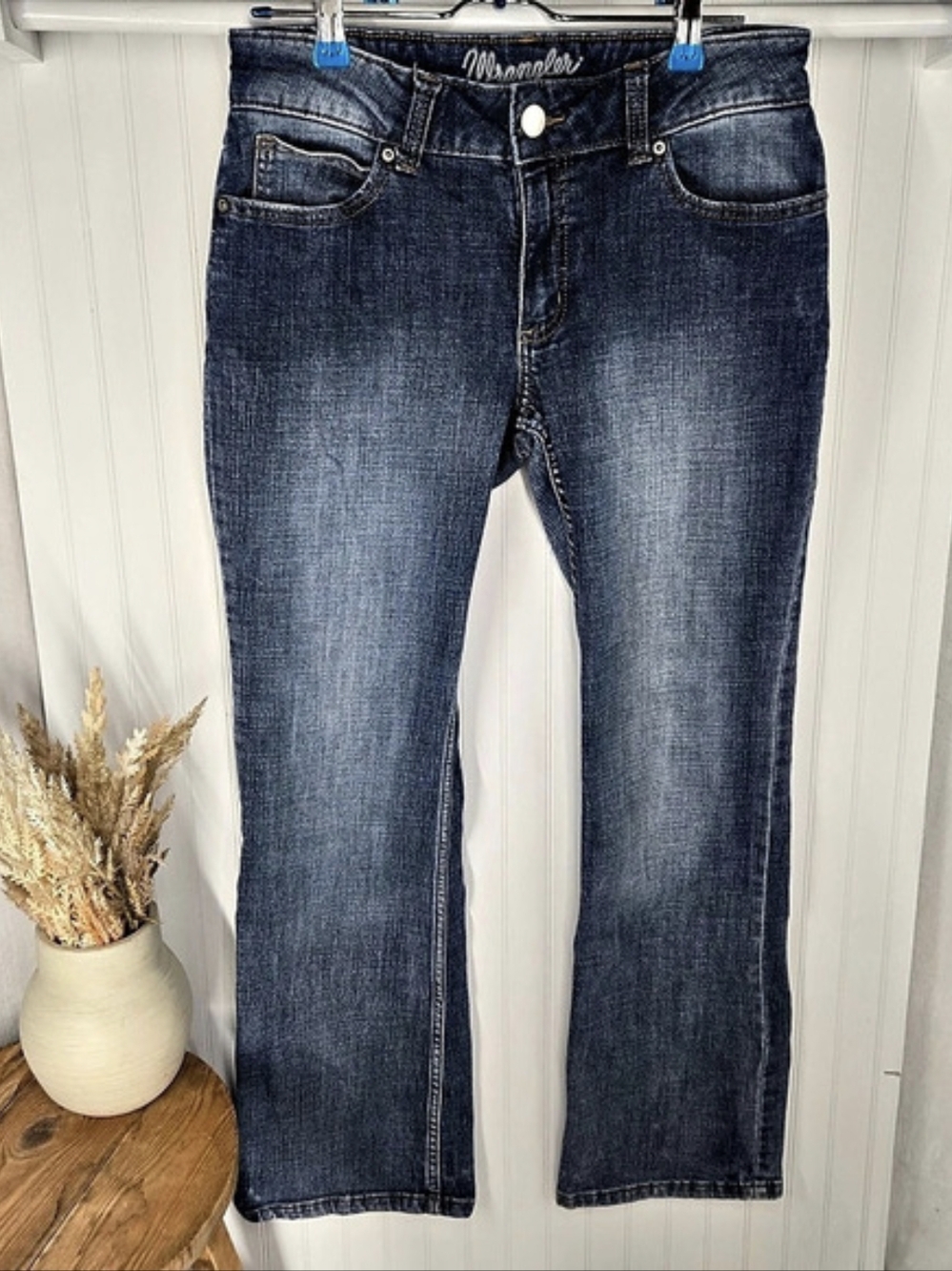 Wrangler Women's Bootcut Jeans 9x32 Medium Wash Stretch Western Denim